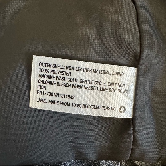 Universal Thread faux leather jacket size small - Picture 16 of 16